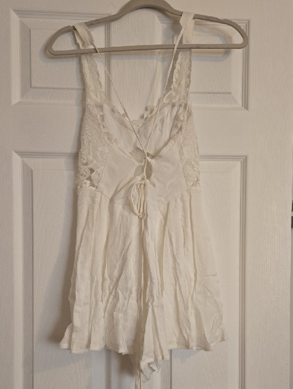 Boutique 1861 White Lace-Detail Romper - Picture 3 of 4